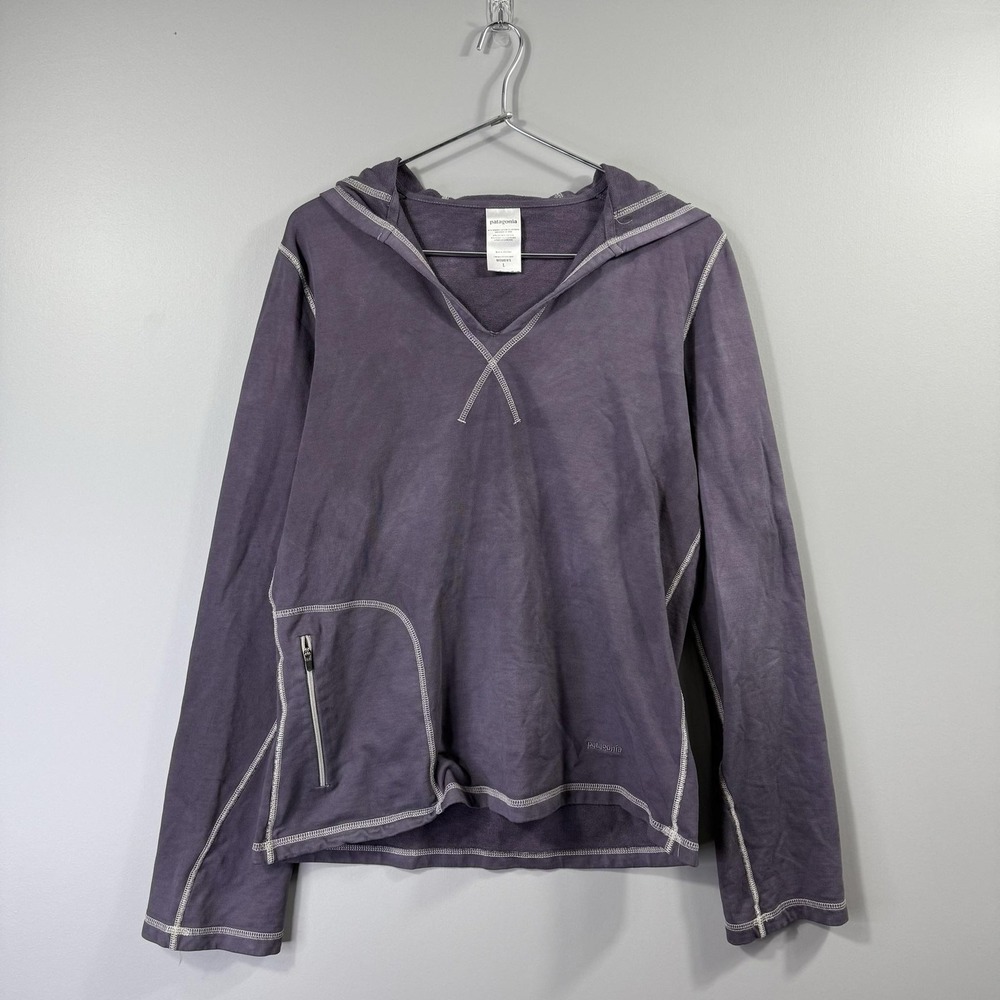 Patagonia Hoodie Womens Large Purple Lightweight V Neck Zip Pocket Pullover